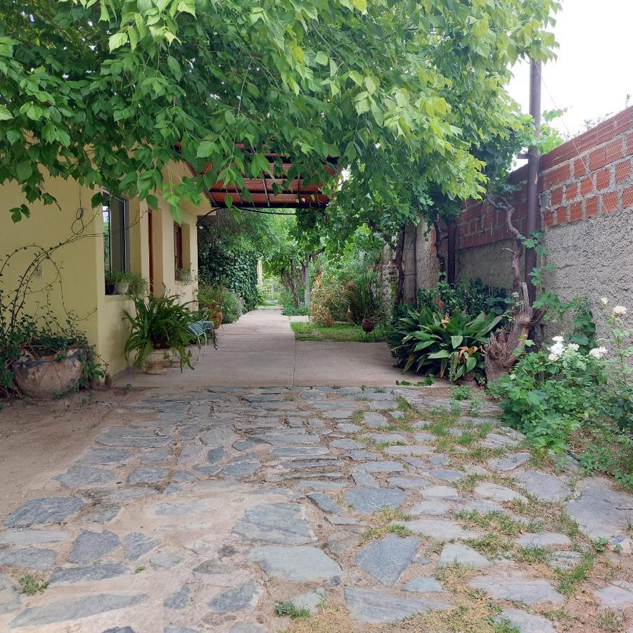 Hostal Killari Cafayate Zewnętrze zdjęcie