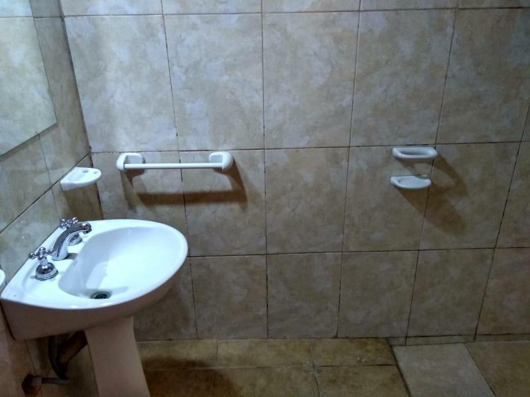 Hostal Killari Cafayate Zewnętrze zdjęcie