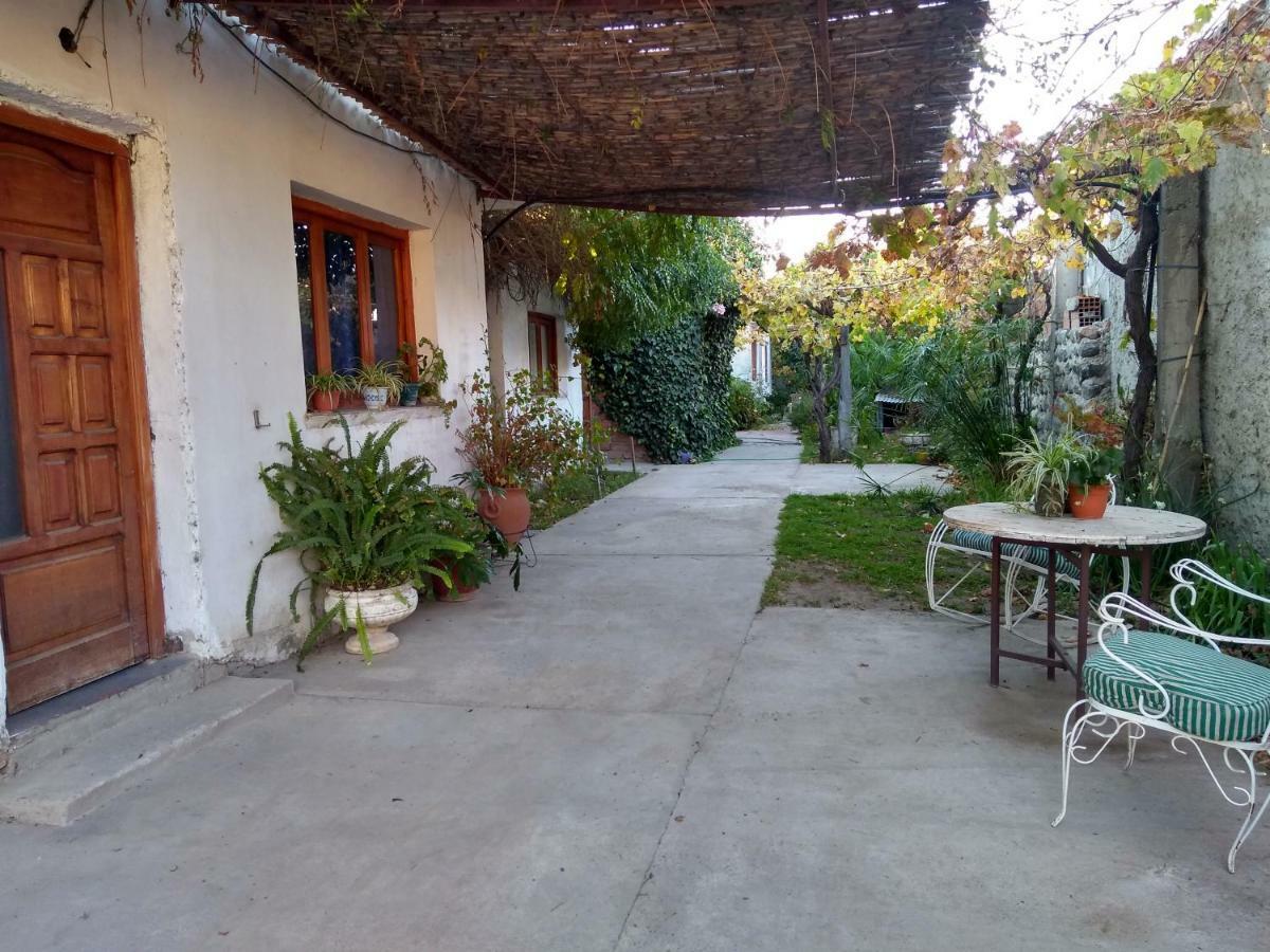 Hostal Killari Cafayate Zewnętrze zdjęcie